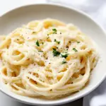 Easy 15 Minute Creamy Garlic Pasta photo