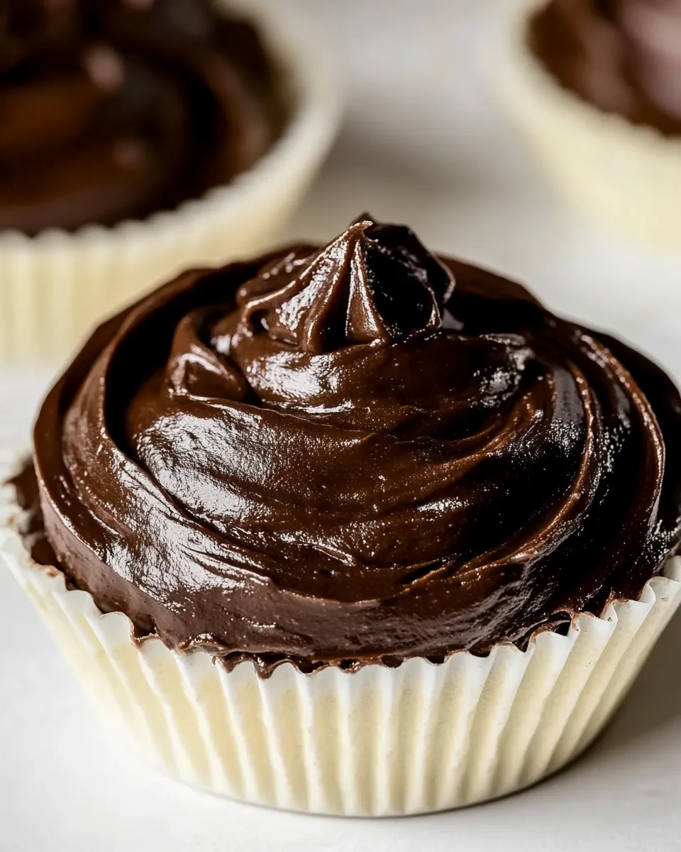 Delicious Chocolate Sour Cream Frosting recipe photo