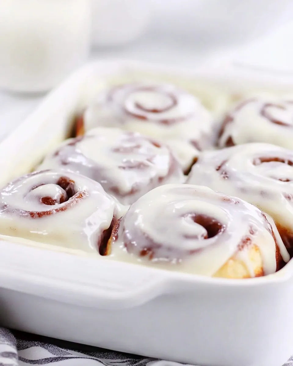 Easy Cinnamon Roll Icing recipe photo