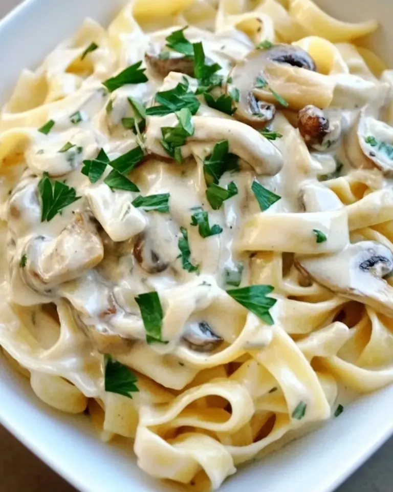 Homemade Creamy Garlic Mushroom Pasta photo