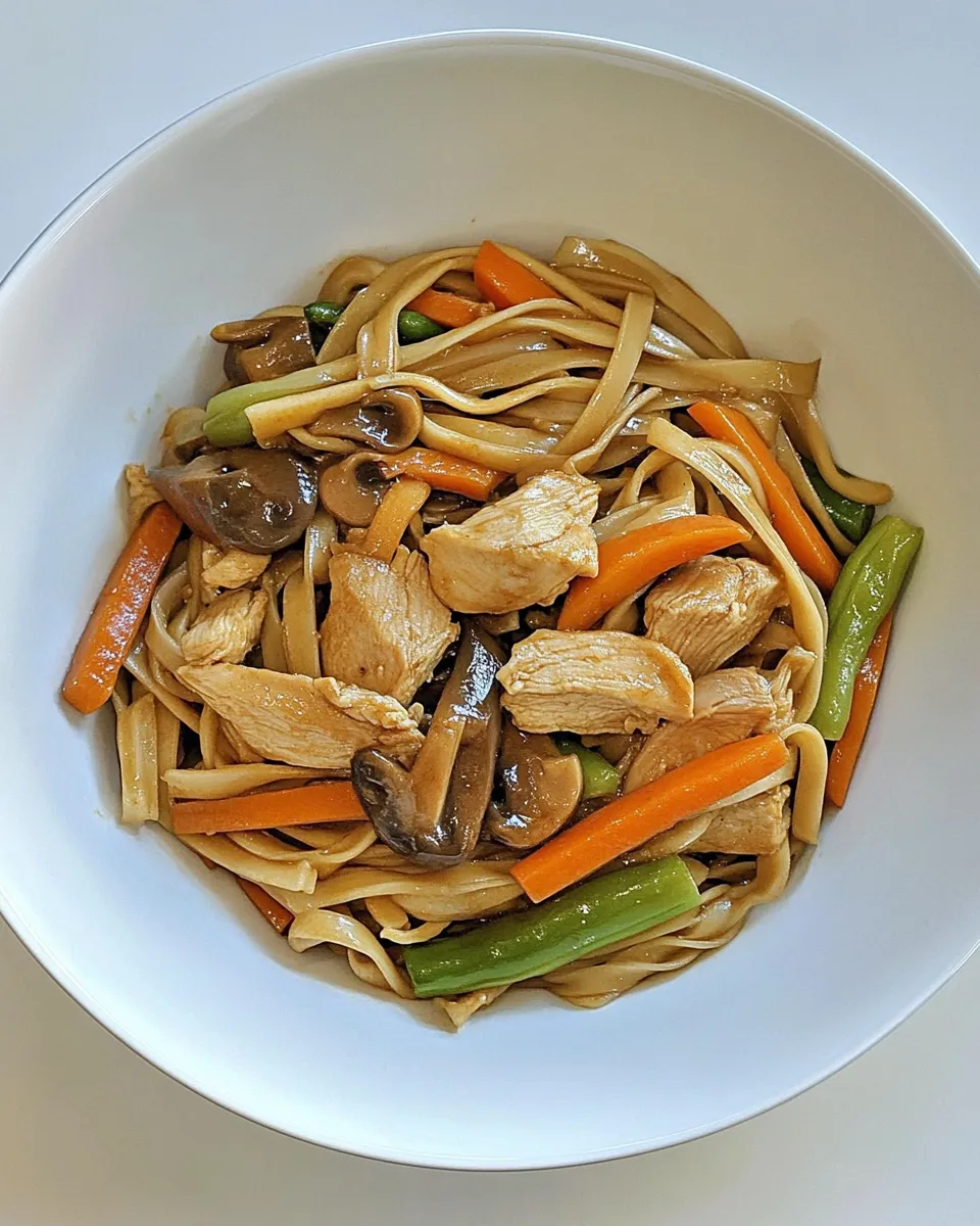 Delicious Easy Chicken Lo Mein recipe photo