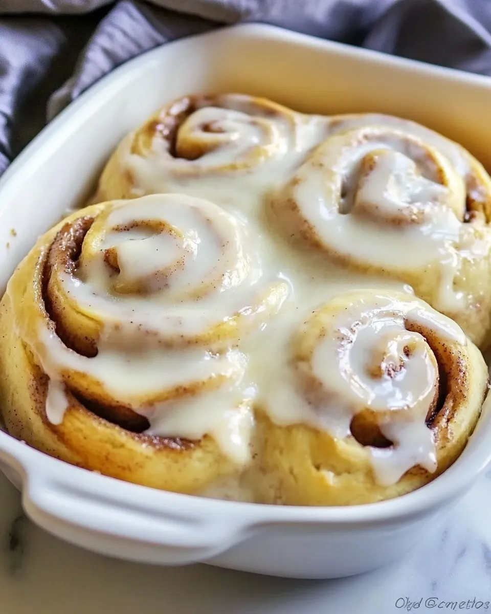 Easy Old Fashioned Cinnamon Rolls recipe photo
