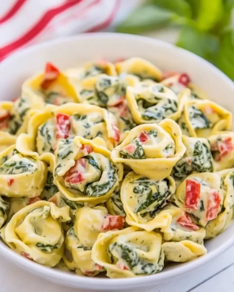 Homemade Creamy Spinach Tortellini photo