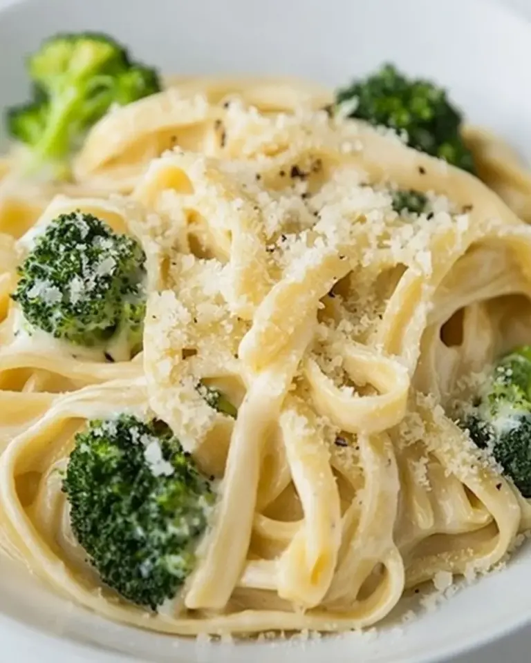 Homemade Easy Fettuccine Alfredo With Broccoli photo