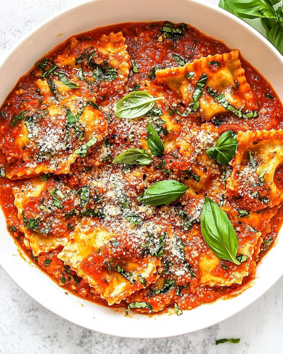 Delicious Easy Ravioli with Creamy Basil-Tomato Sauce plate image