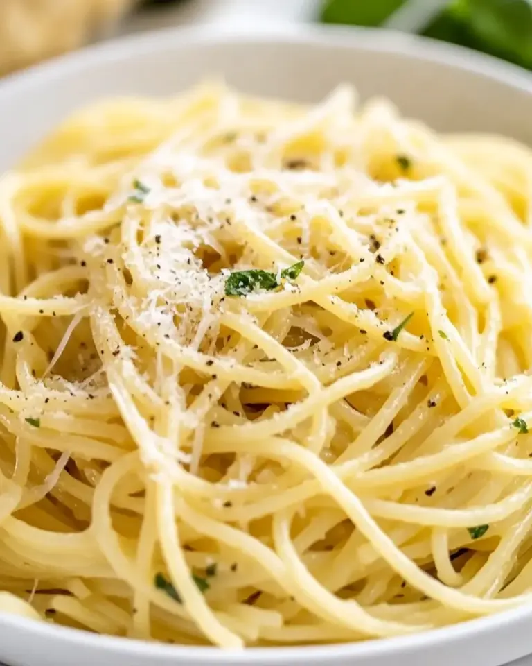 homemade Spaghetti with Olive Oil and Garlic photo