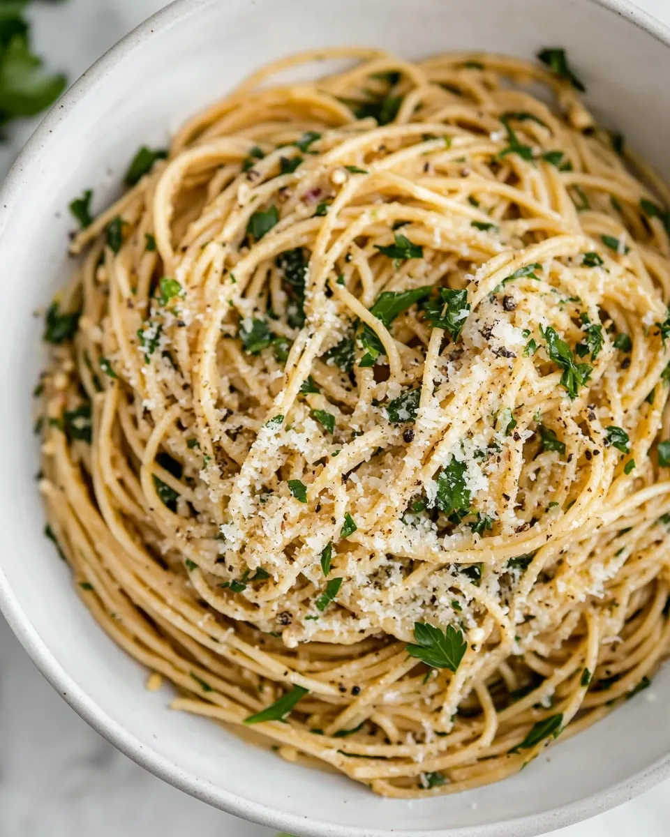 Easy Spelt Spaghetti with Parsley and Garlic Oil recipe image
