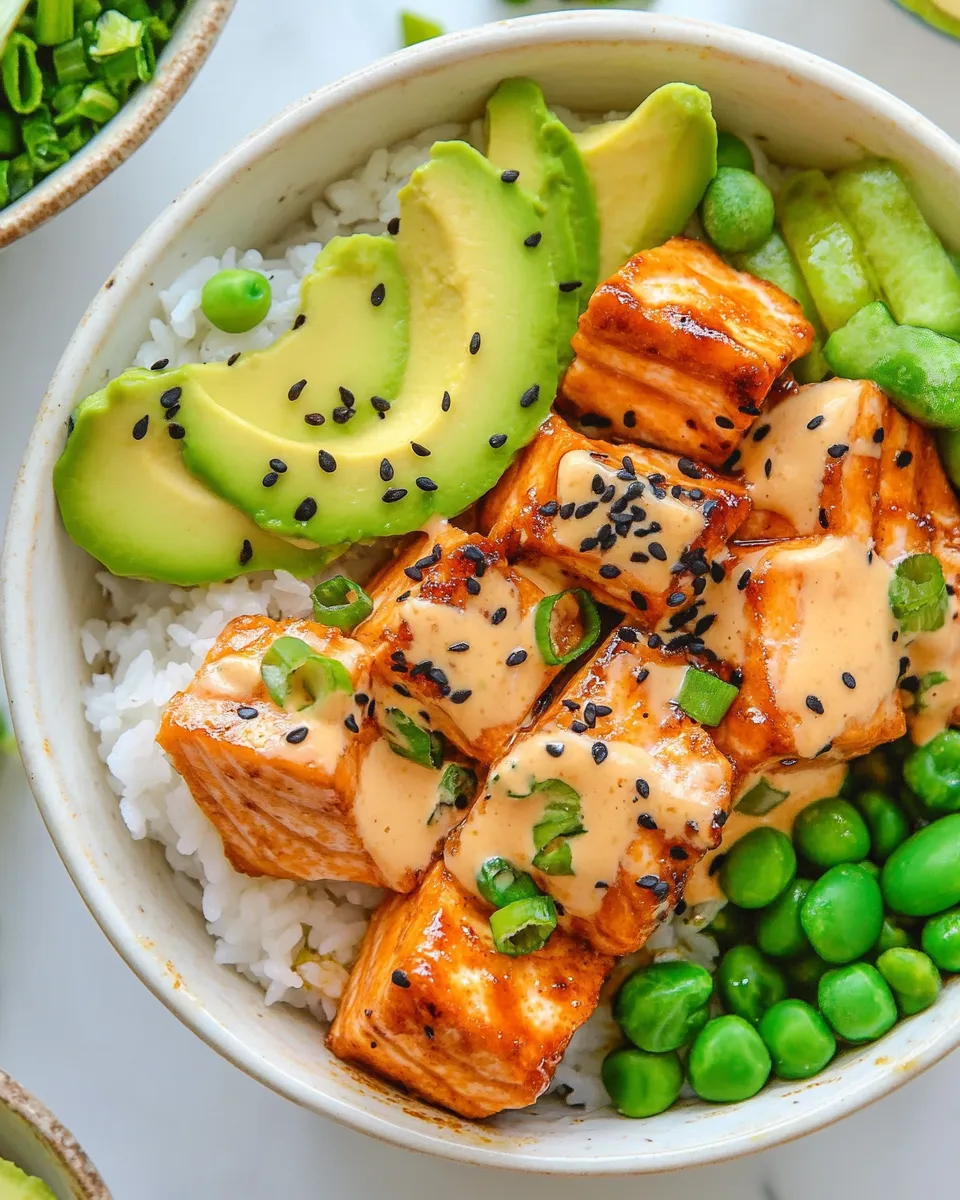 Quick Spicy Salmon Maki Bowls food shot