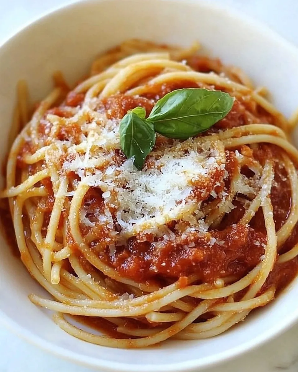 Delicious Vegetarian Spaghetti Sauce plate image